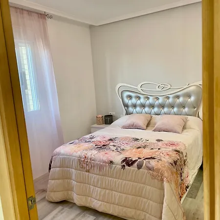 Daire Apartamento En Primera Linea Frontal Al Mar *